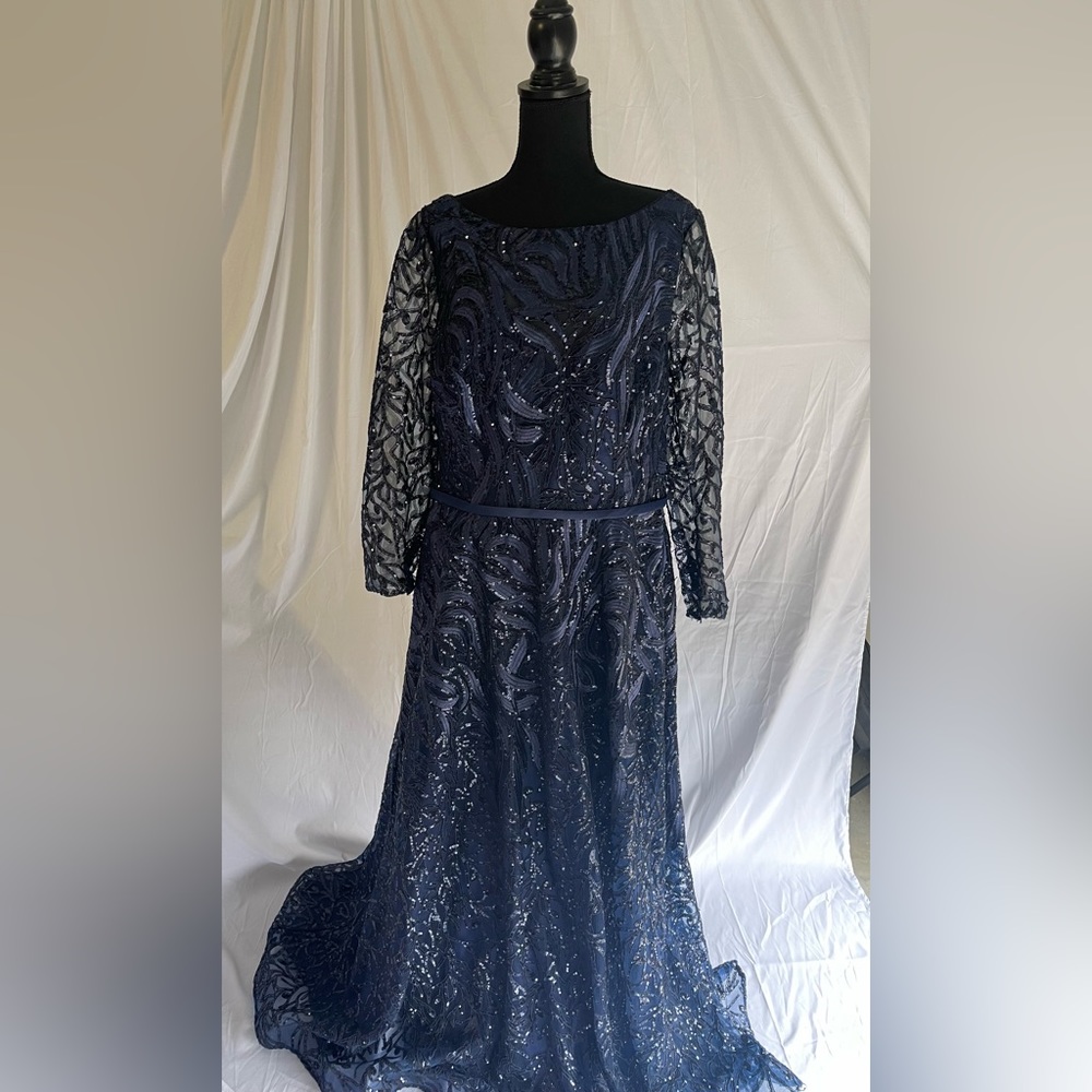 Lucci Lu navy blue sequined long sleeve mesh dress